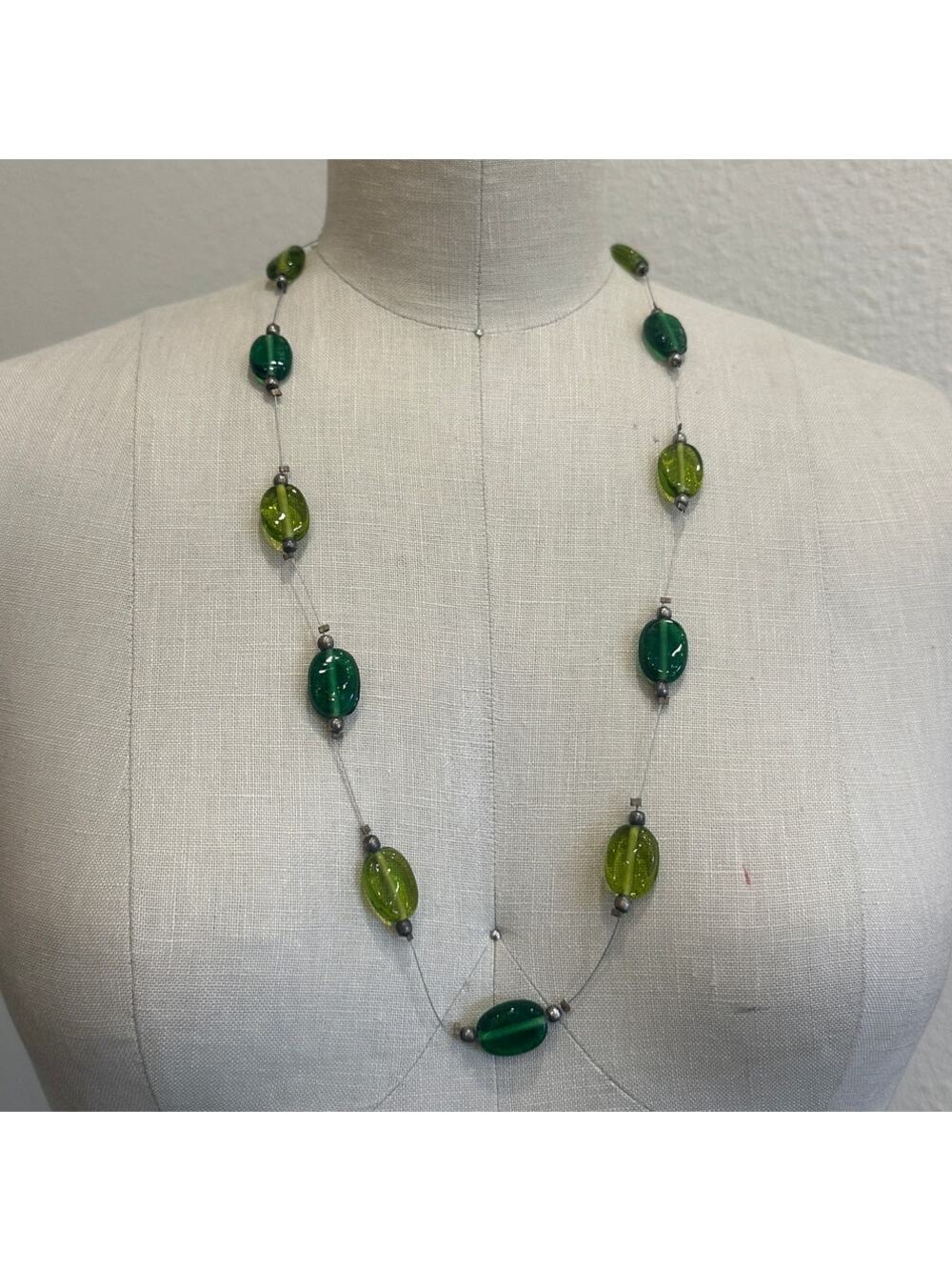 Vintage Green Glass Bead Station Necklace